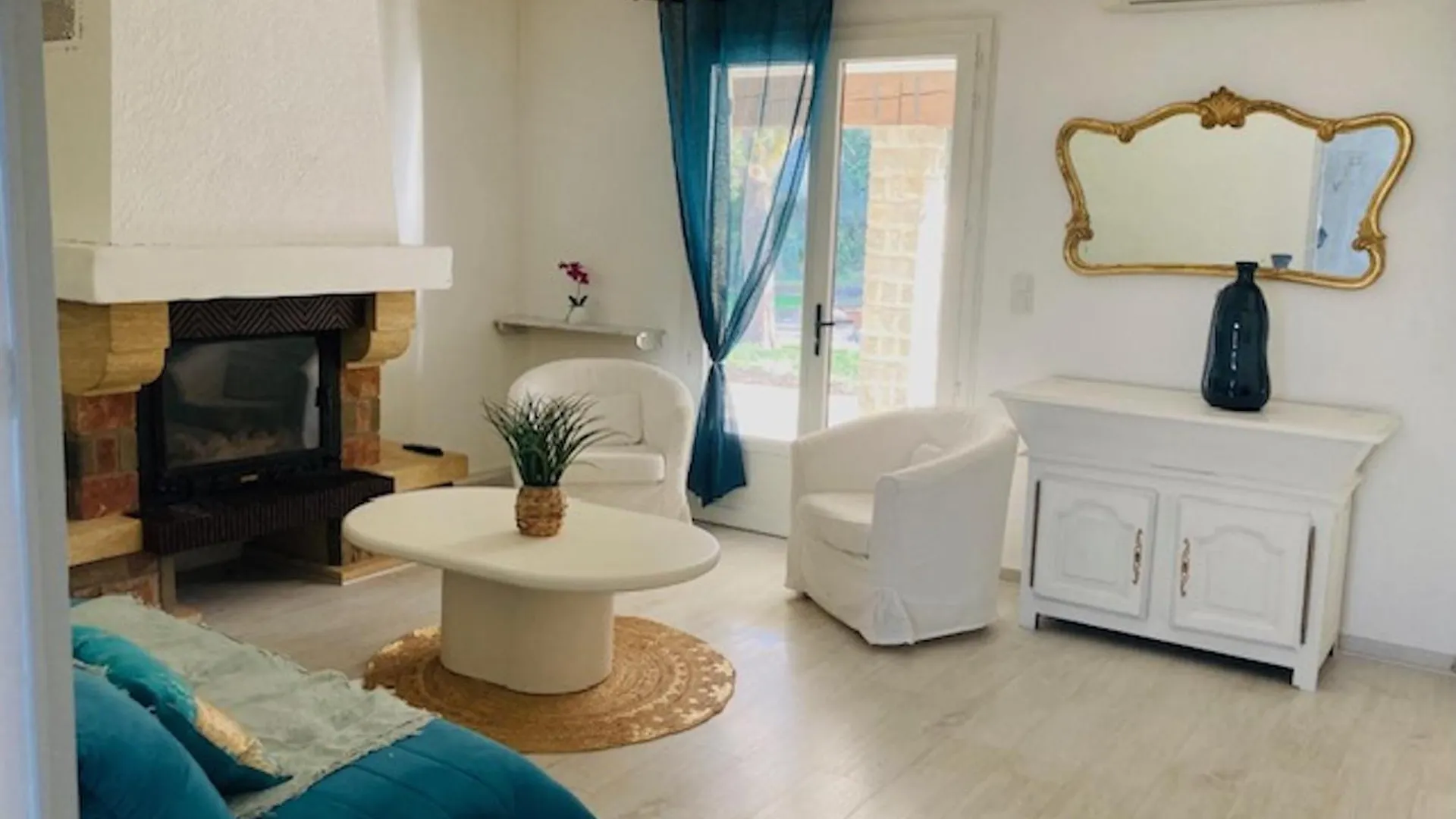 Maison Provencale De Plain Pied Avecgrand Jardin Et Piscine Aubagne 0*,  France