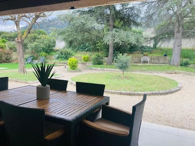 Maison Provencale De Plain Pied Avecgrand Jardin Et Piscine Aubagne